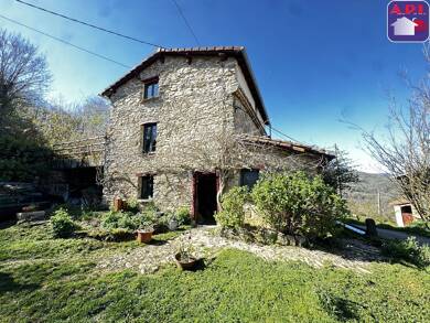 Maison à vendre 195 000 € 4 pièces 3 chambres 152 m² 249 m² de terrain La Bastide de Serou 09240
