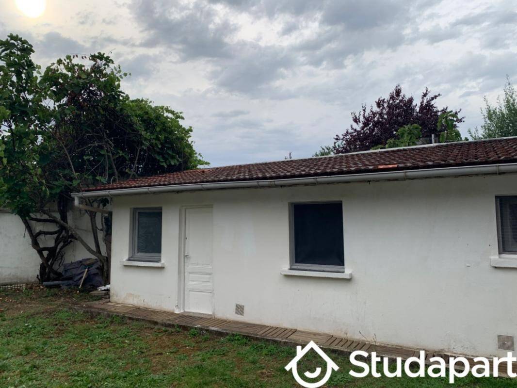 Maison à louer, 20m², SAINT MAUR DES FOSSES