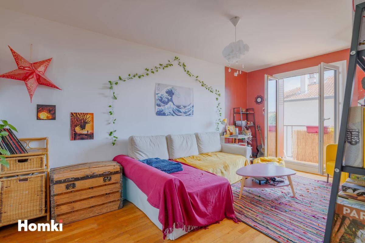 T3 (poss T4) de 68 m2 - Balcon - Cave - Gratte-Ciel — 1
