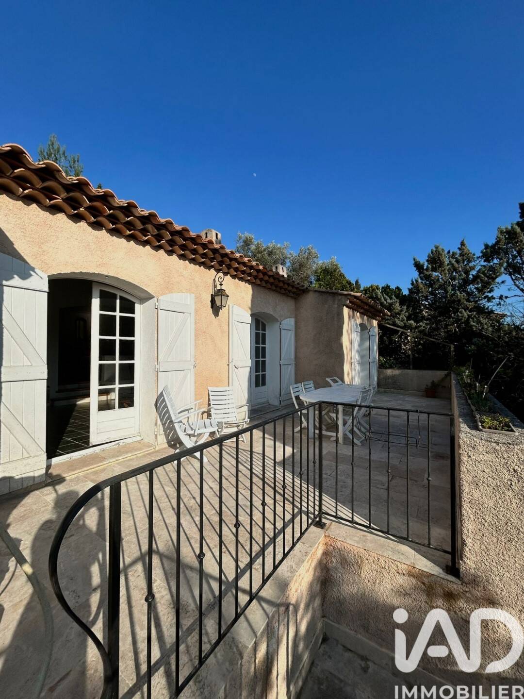 Maison à vendre, 186m², LE REVEST LES EAUX