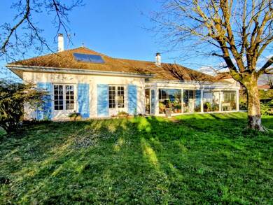 Maison de plain-pied à vendre 310 000 € 5 pièces 4 chambres 130 m² 1 811 m² de terrain Saint-Vérand 38160