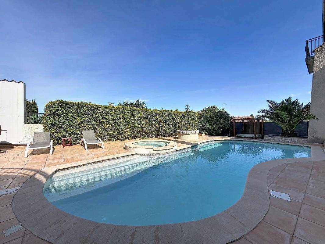 Maison à vendre, 286m², VALENCE