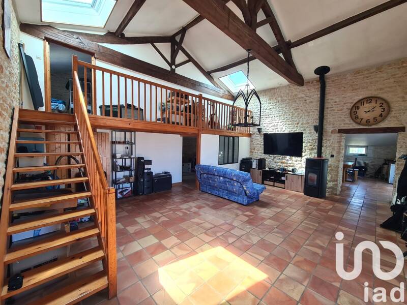 Maison à vendre, 125m², BEURLAY