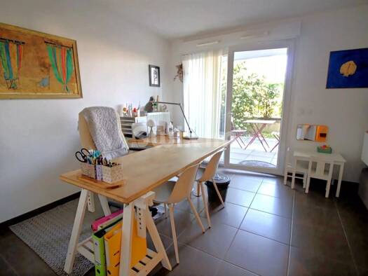 Appartement à vendre 260 000 € 3 pièces 2 chambres 60 m² RDC/3 Sciez 74140