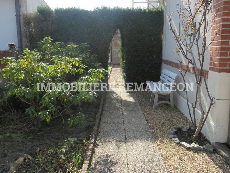 Maison à vendre, 82m², SELLES SAINT DENIS