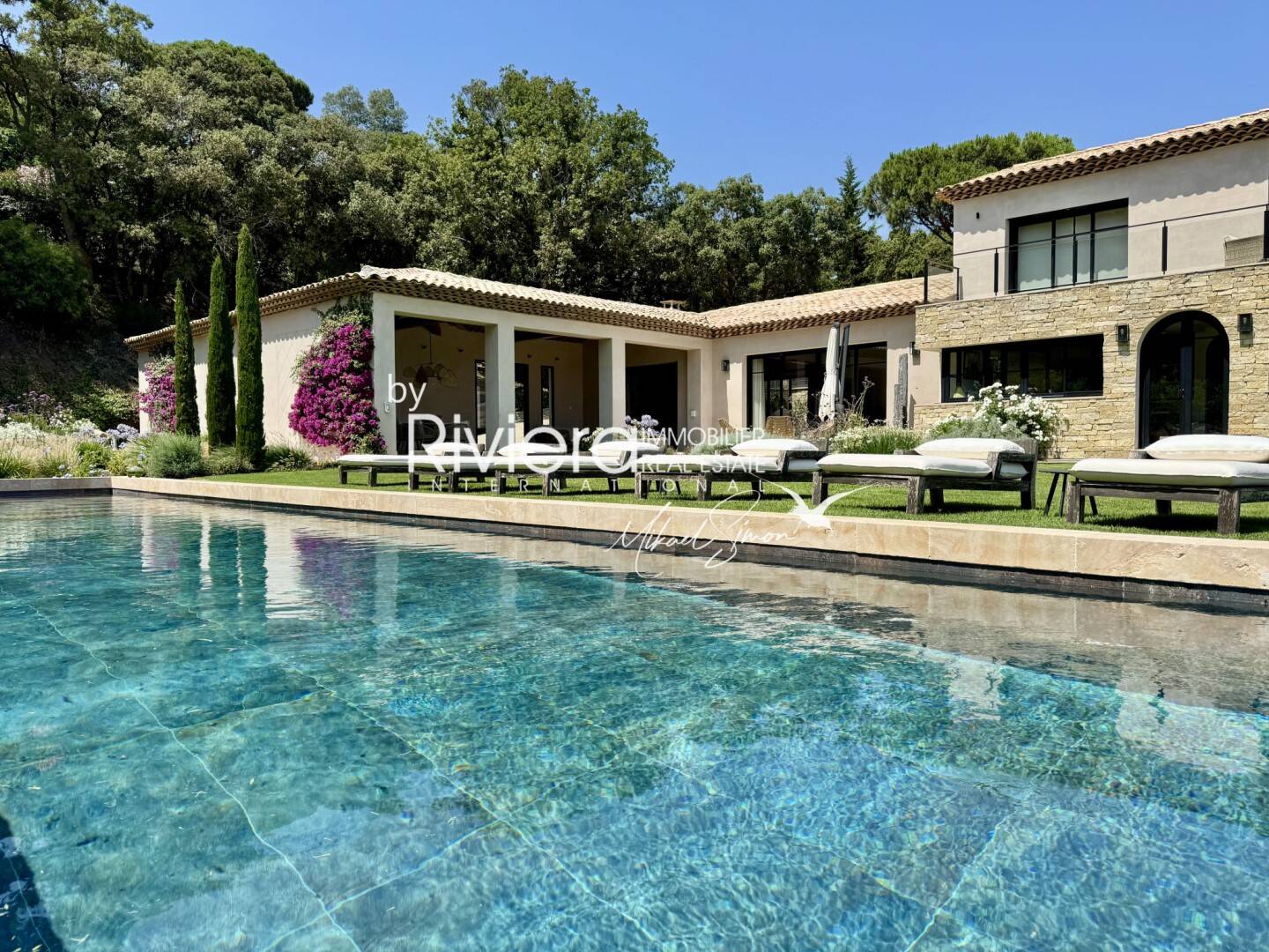 Maison à vendre, 352m², LA CROIX VALMER