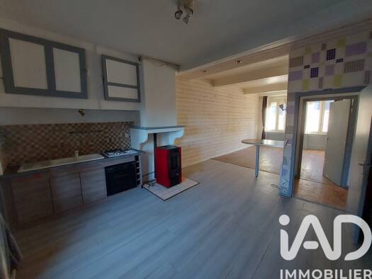 Appartement à vendre 55 000 € 2 pièces 1 chambre 57 m² 2 étages Orgelet 39270