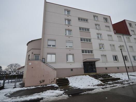 Appartement à vendre 35 000 € 3 pièces 2 chambres 61 m² 4ème étage Audincourt 25400