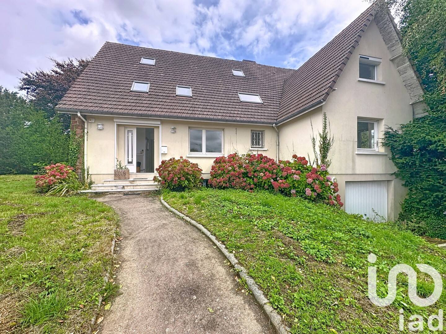Maison à vendre, 185m², SAINT JACQUES SUR DARNETAL