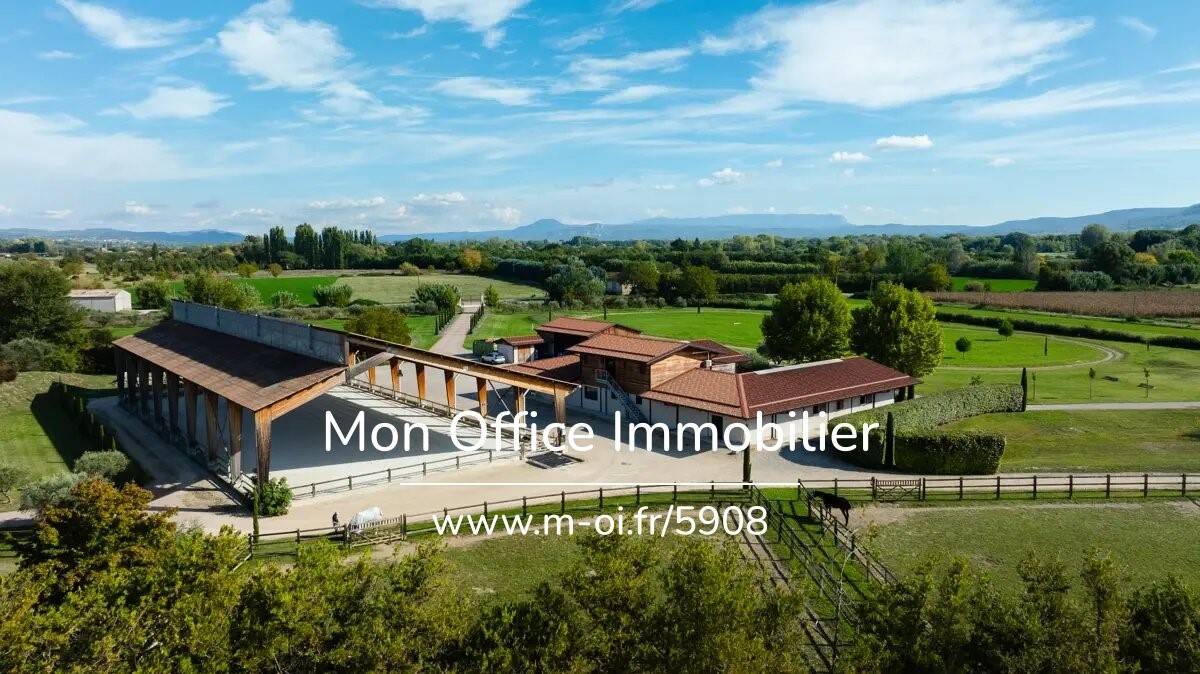Maison à vendre, 340m², VILLELAURE