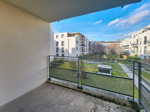 Appartement à vendre 125 000 € 2 pièces 1 chambre 46 m² Étage 1/3 Troyes 10000