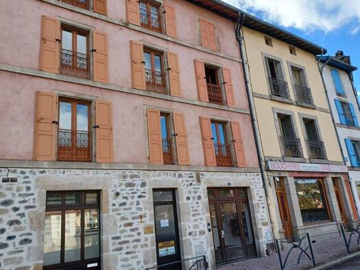 Duplex à vendre 88 000 € 4 pièces 3 chambres 92 m² Étage 1/3 Brives-Charensac 43700