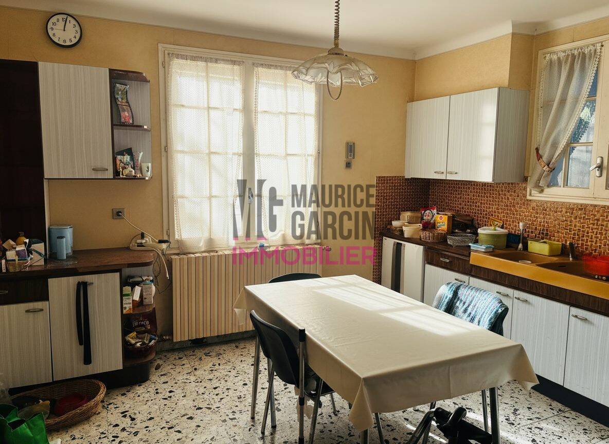Maison à vendre, 153m², CHATEAURENARD
