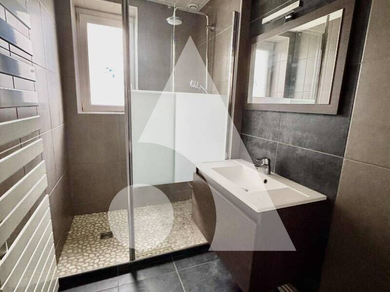 Maison à louer, 64m², NEUFCHATEAU