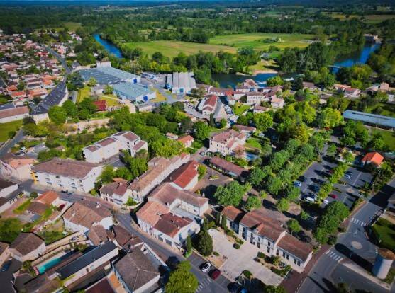 Maison à louer, 60m², SAINT SEURIN SUR L'ISLE