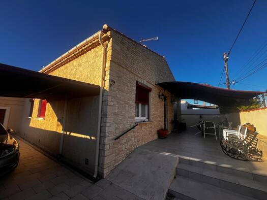 Maison à vendre 430 000 € 5 pièces 3 chambres 127 m² 311 m² de terrain Marignane 13700