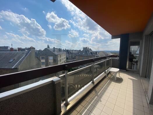Appartement à louer 1 075 € 4 pièces 3 chambres 115 m² Étage 3/6 Benardiere-Saint Michel Flers 61100