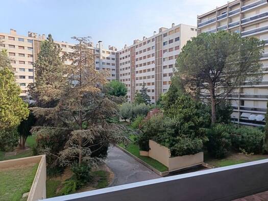 Appartement à vendre 320 000 € 4 pièces 3 chambres 99,5 m² Étage 1/6 Marseille 1er arrondissement 13001