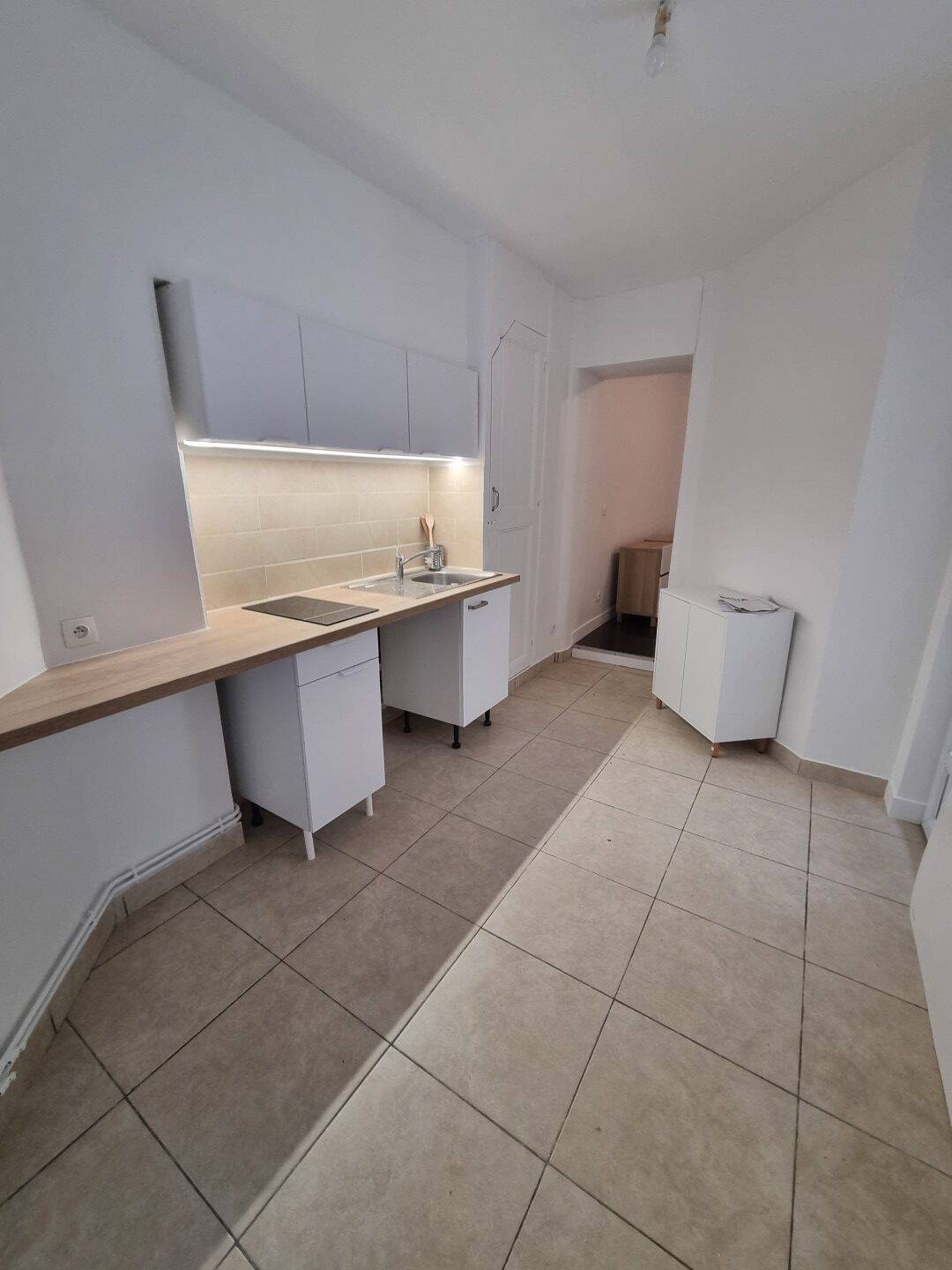 Maison à louer, 22m², CLICHY