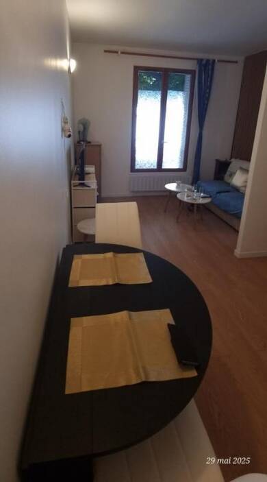 Appartement à louer 795 € 1 pièce 27 m² Ouginot Joinville-le-Pont 94340