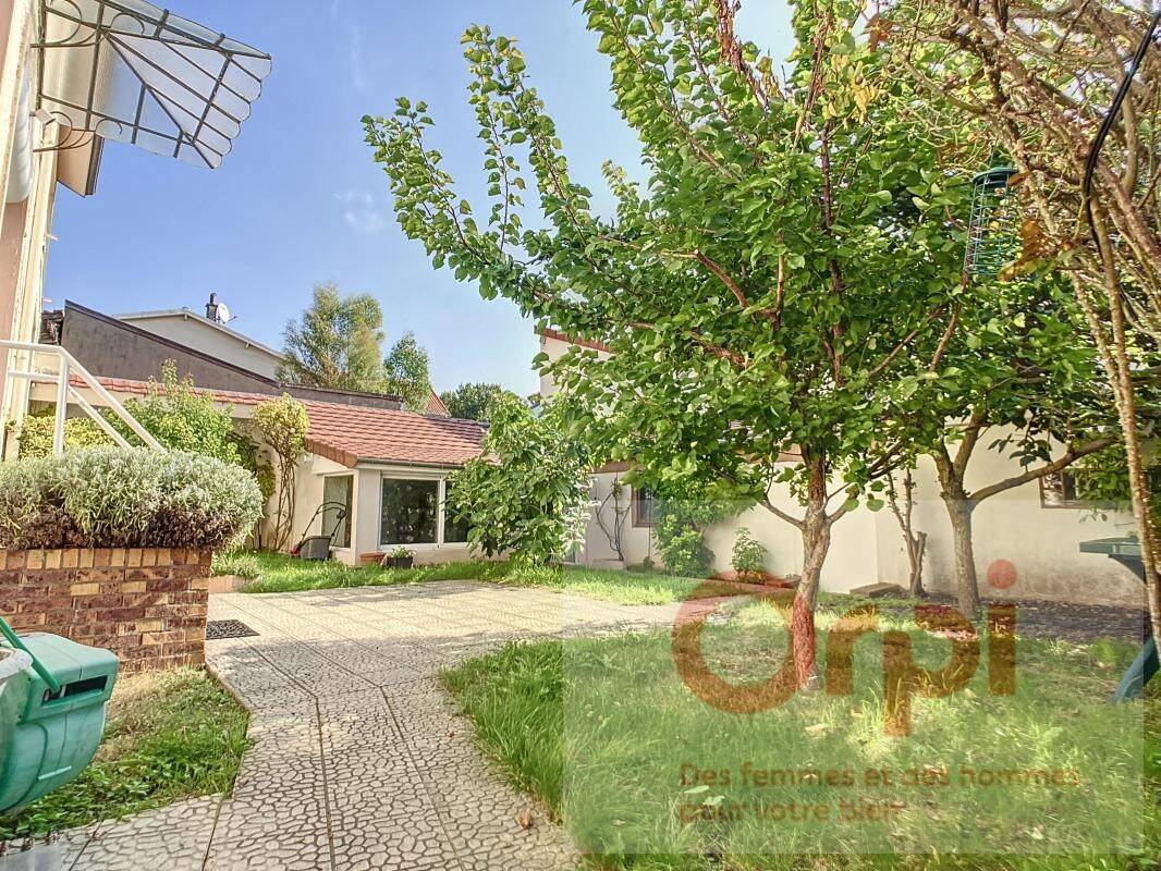 Maison à vendre, 187m², ISSY LES MOULINEAUX