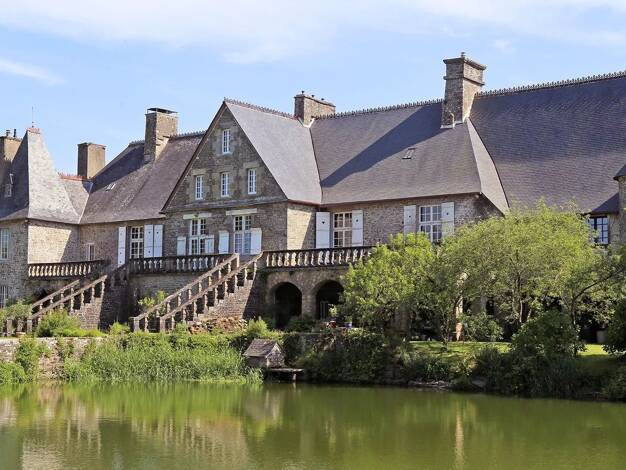 Maison à vendre 1 695 000 € 18 pièces 10 chambres 890 m² 71 577 m² de terrain Agora Granville 50400