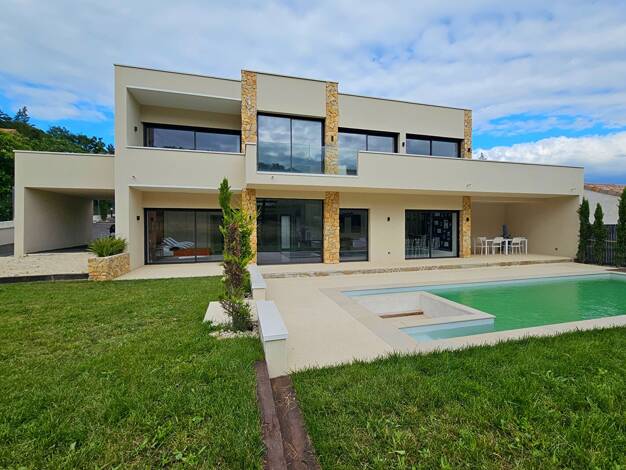 Maison à vendre 578 000 € 5 pièces 4 chambres 195 m² 719 m² de terrain Peyrins 26380