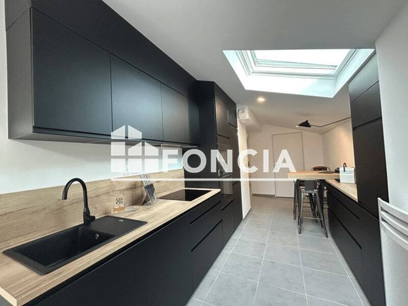 Maison à louer, 67m², PEYROLLES EN PROVENCE