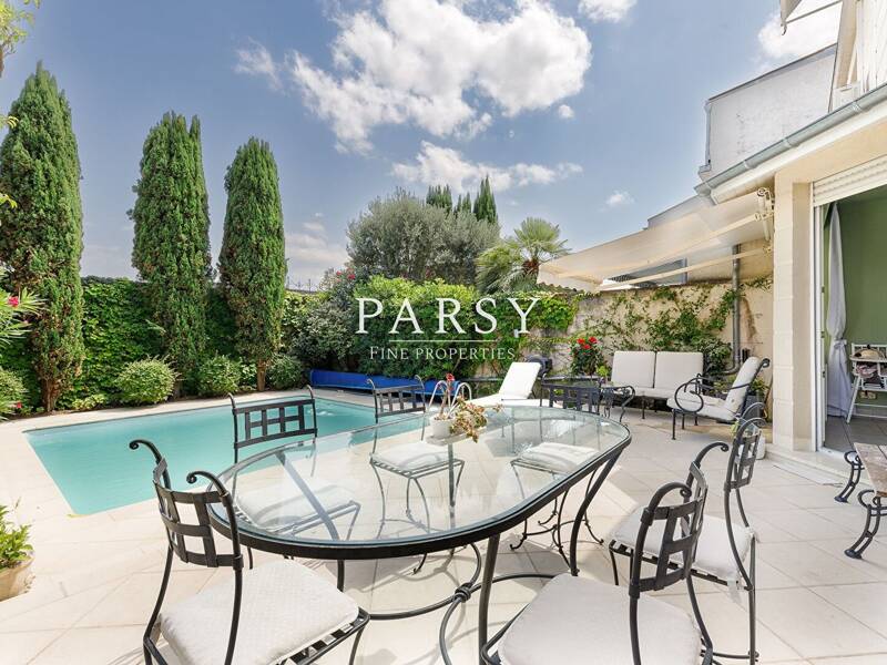 Maison à vendre, 280m², BORDEAUX