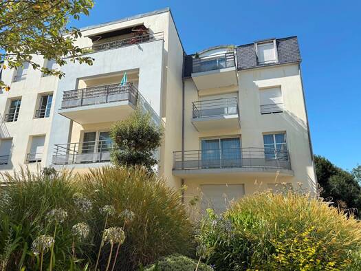 Appartement à vendre 296 800 € 5 pièces 3 chambres 95,11 m² RDC/4 Centre Ville Quimper 29000