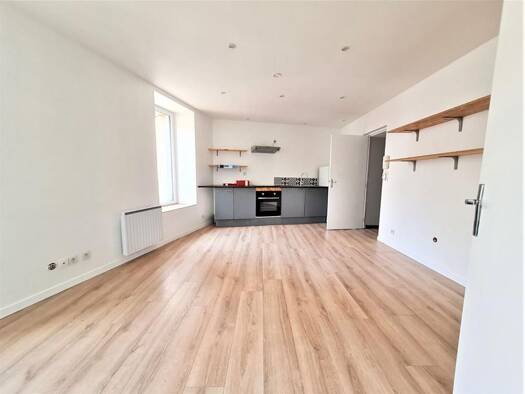Appartement à louer 710 € 3 pièces 2 chambres 55,6 m² La Haute Ville Quimperlé 29300