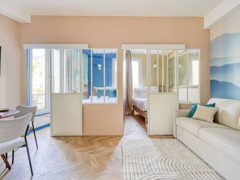 Maison à louer, 0m², PARIS 17E