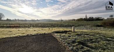 Terrain constructible à vendre 59 000 € 812 m² de terrain Curtafond 01310