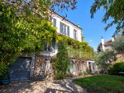 Maison à vendre 1 300 000 € 6 pièces 4 chambres 135 m² 250 m² de terrain Brancas-Fontenelles-Beauregard Sèvres 92310