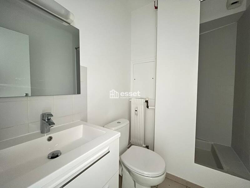 Maison à louer, 17m², PARIS 13E