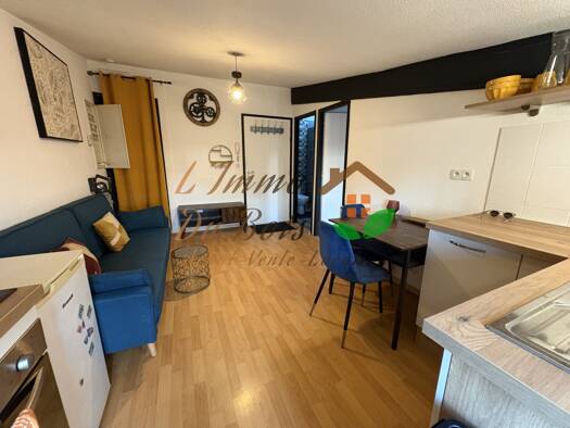 Appartement à louer 490 € 2 pièces 1 chambre 29 m² Étage 2/2 Tournon-sur-Rhône 07300