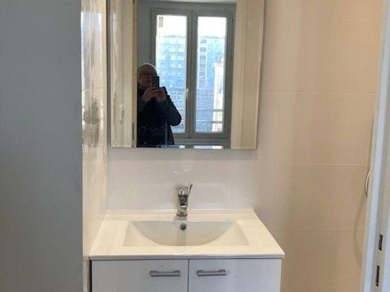 Maison à louer, 21m², PARIS 18E