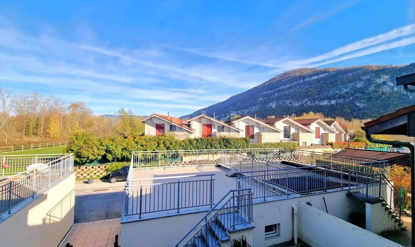 Maison à vendre, 169m², ETREMBIERES