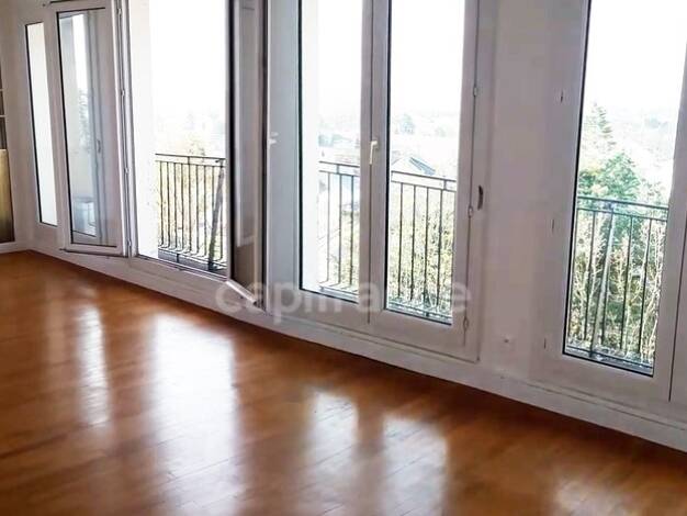 Appartement à vendre 163 000 € 4 pièces 3 chambres 95 m² Étage 5/6 Bollé-Sainte Croix-Mutuelles Le Mans 72000