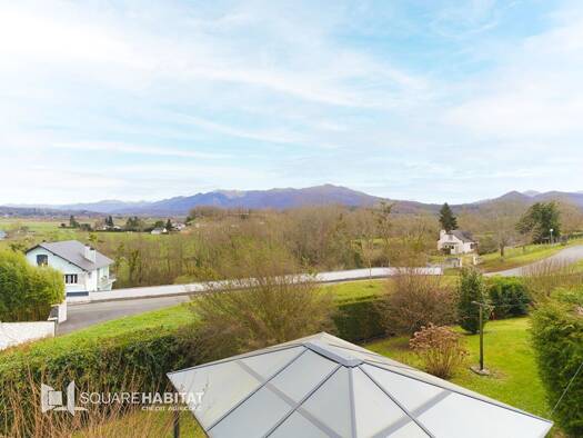 Maison à vendre 242 000 € 7 pièces 5 chambres 136 m² 2 041 m² de terrain Agnos 64400