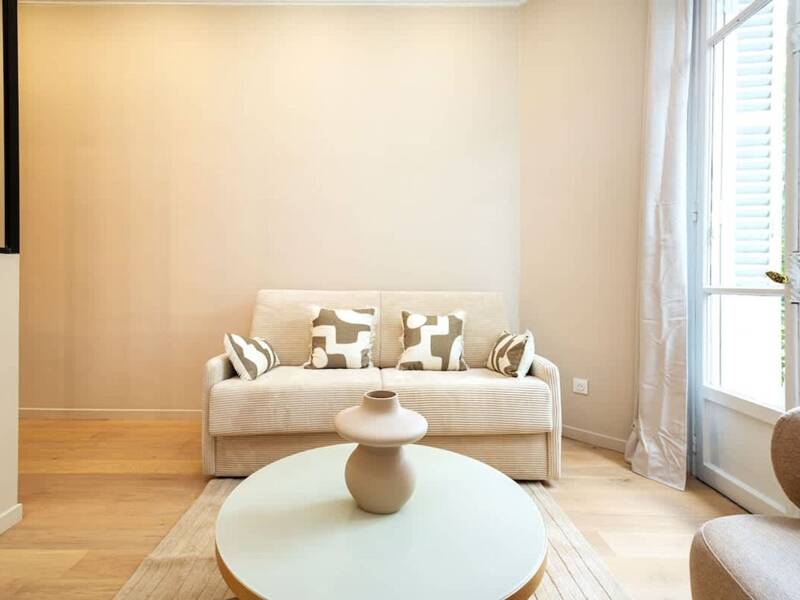 Maison à louer, 0m², PARIS 17E