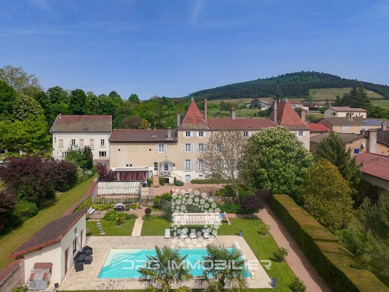 Maison à vendre, 445m², LA ROCHE VINEUSE
