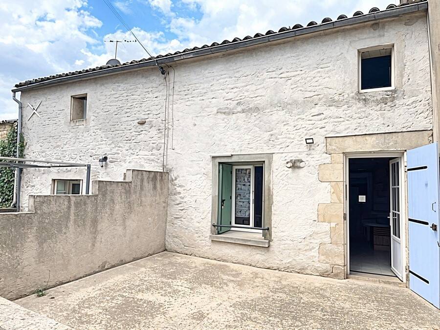 Maison à vendre, 76m², SURGERES