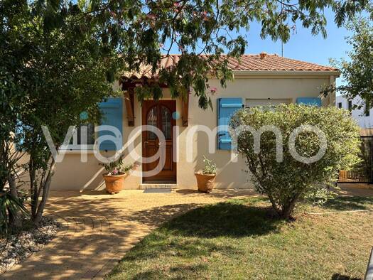 Maison en viager occupé Bouquet 120 400 € 5 pièces 2 chambres 108 m² 569 m² de terrain Ouest Luçon 85400