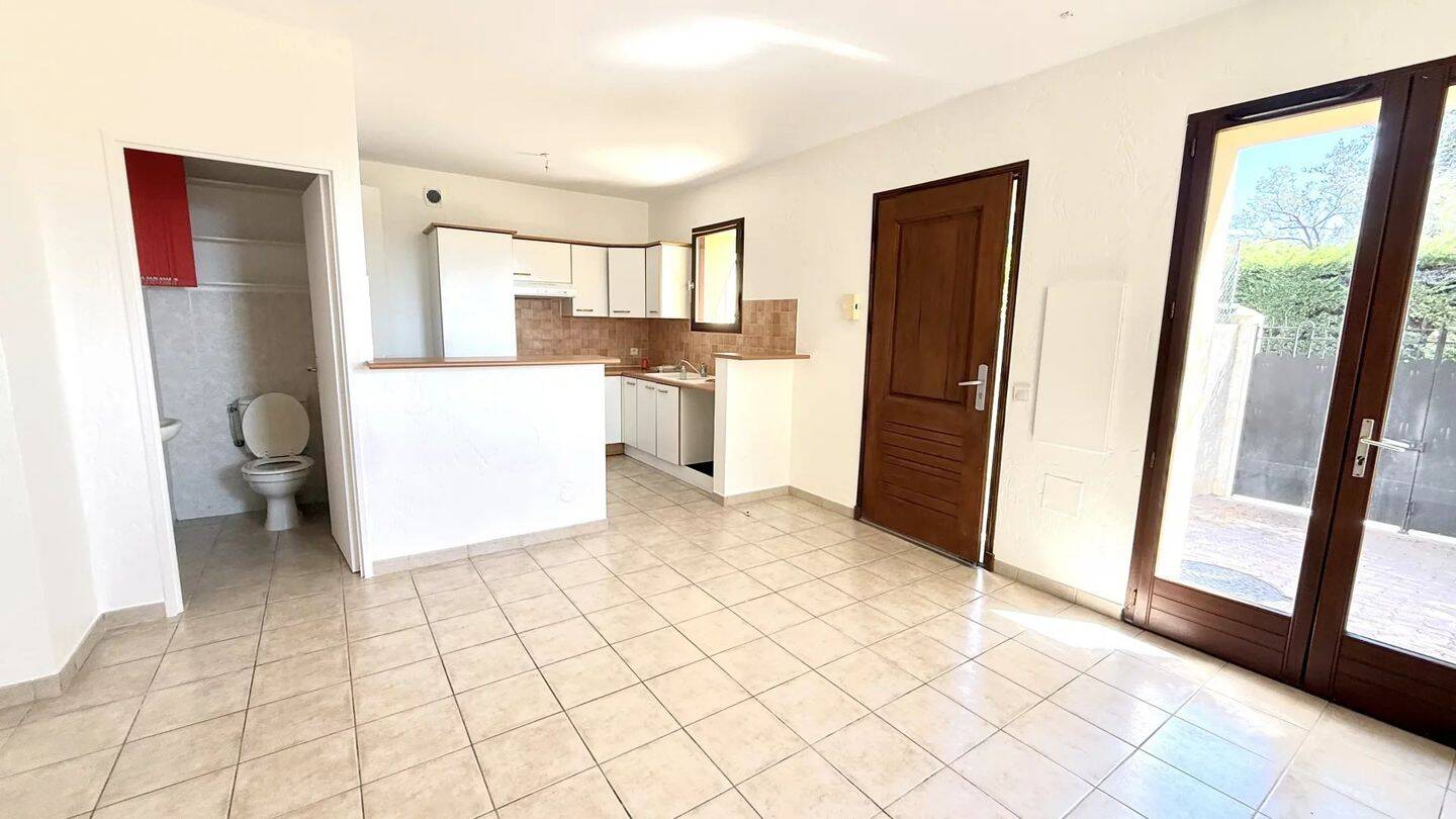 Location - Maison Nice - 1 350 €/mois — 5