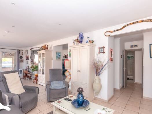 Maison de plain-pied à vendre 337 900 € 4 pièces 3 chambres 107 m² 336 m² de terrain Etangs et Plages Marseillan 34340