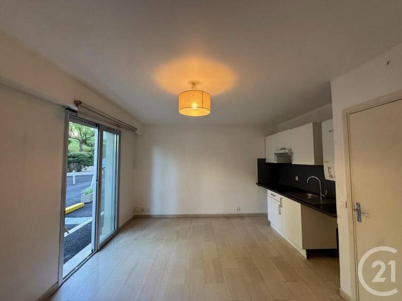 Maison à louer, 27m², NICE
