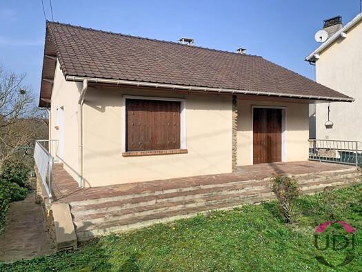 Maison à vendre 250 000 € 3 pièces 2 chambres 89 m² 704 m² de terrain Ermitage-Nacelle Papeterie Corbeil-Essonnes 91100