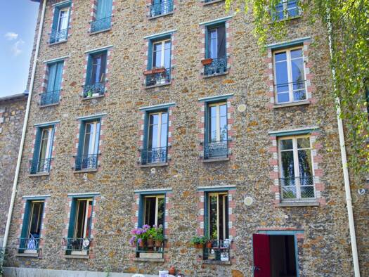 Appartement à vendre 279 000 € 4 pièces 3 chambres 74 m² Étage 2/3 Choisy le Roi 94600