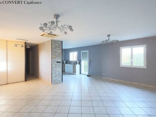 Villa à vendre 267 000 € 6 pièces 4 chambres 104 m² 1 660 m² de terrain Marsonnas 01340